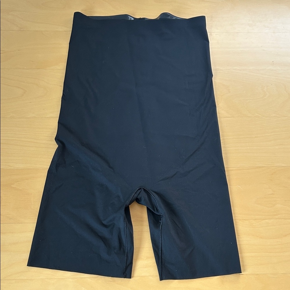 Spanx Thinstincts High-Waisted Mid-Thigh Shaper Large 10006R Black